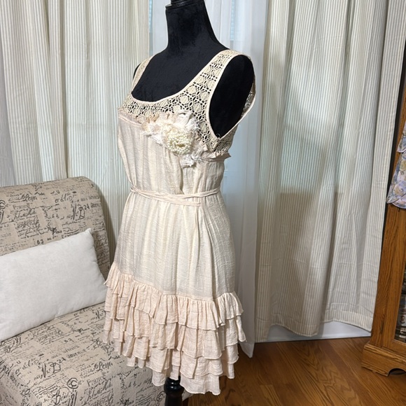 Ladies a’reve dress from Anthropology size Medium - Picture 3 of 8